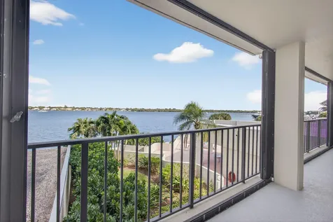 130 Lakeshore Drive North Palm Beach FL 33408