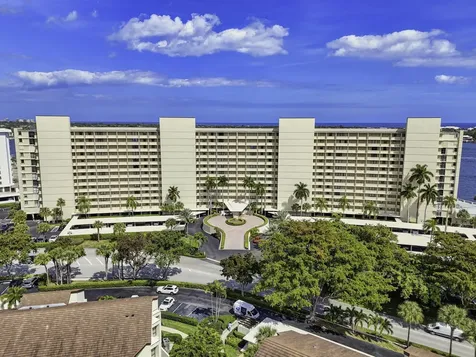 130 Lakeshore Drive North Palm Beach FL 33408