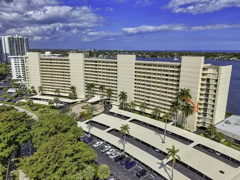 130 Lakeshore Drive North Palm Beach FL 33408