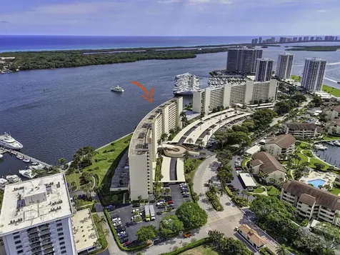 130 Lakeshore Drive North Palm Beach FL 33408