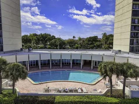 130 Lakeshore Drive North Palm Beach FL 33408