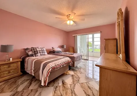 313 Wellington L West Palm Beach FL 33417