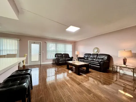 313 Wellington L West Palm Beach FL 33417