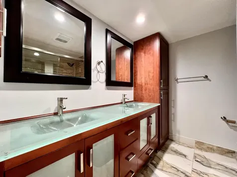 313 Wellington L West Palm Beach FL 33417