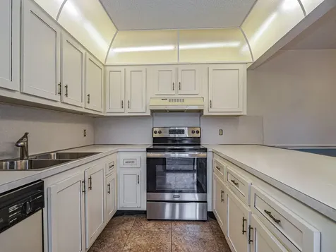 1166 6th Avenue Vero Beach FL 32960