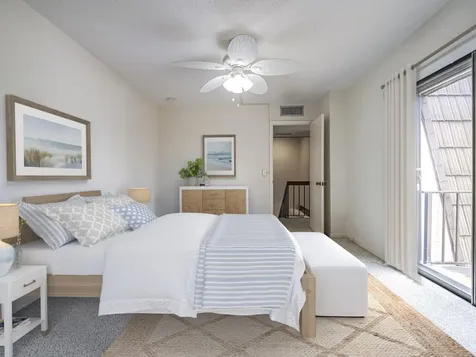 1166 6th Avenue Vero Beach FL 32960