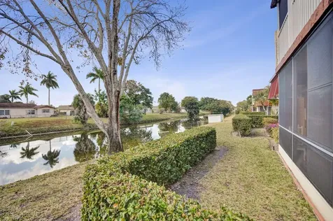 12014 Greenway Circle Royal Palm Beach FL 33411