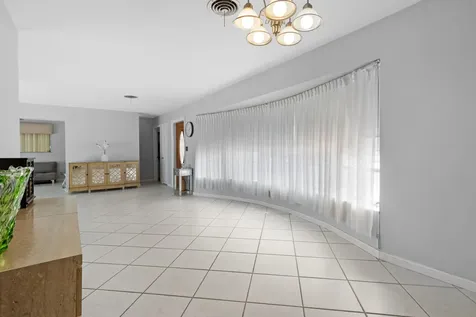 2129 Ne 60th Street Fort Lauderdale FL 33308