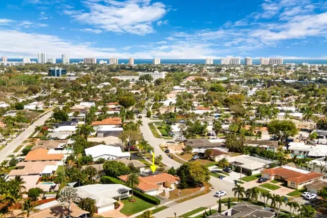 2129 Ne 60th Street Fort Lauderdale FL 33308