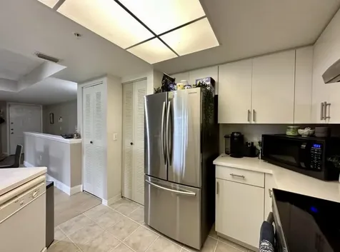 4191 N Haverhill Road West Palm Beach FL 33417