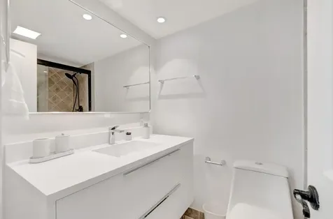 1072 Yarmouth D Boca Raton FL 33434