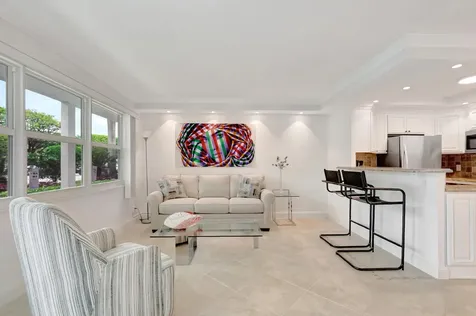 1072 Yarmouth D Boca Raton FL 33434