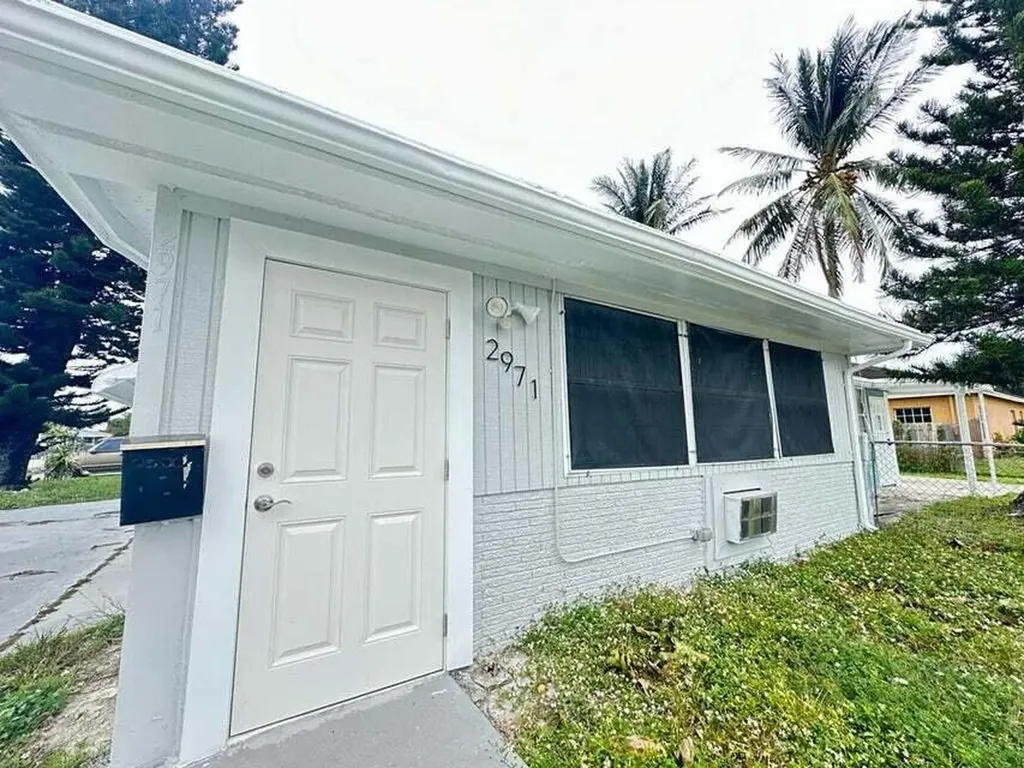 2971 NW 11th Street Fort Lauderdale FL 33311