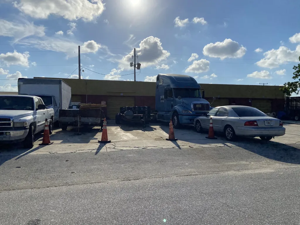 3709 Avenue K West Palm Beach FL 33404