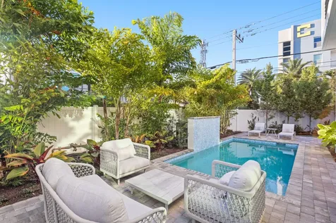 201 Se 4th Avenue Delray Beach FL 33483