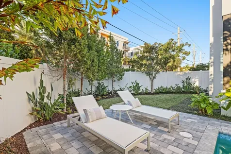201 Se 4th Avenue Delray Beach FL 33483