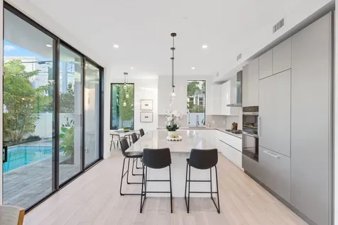 201 Se 4th Avenue Delray Beach FL 33483