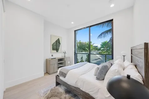 201 Se 4th Avenue Delray Beach FL 33483