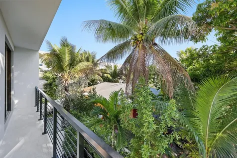 201 Se 4th Avenue Delray Beach FL 33483