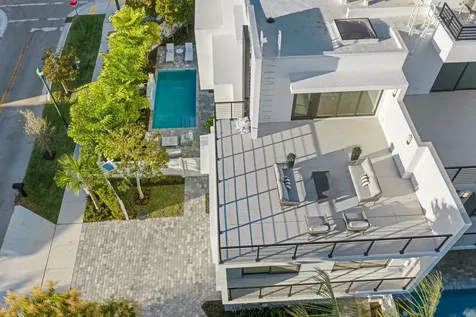 201 Se 4th Avenue Delray Beach FL 33483