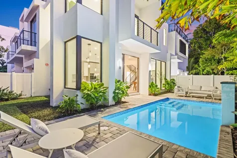 201 Se 4th Avenue Delray Beach FL 33483