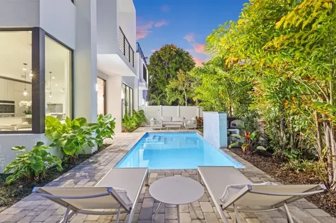 201 Se 4th Avenue Delray Beach FL 33483