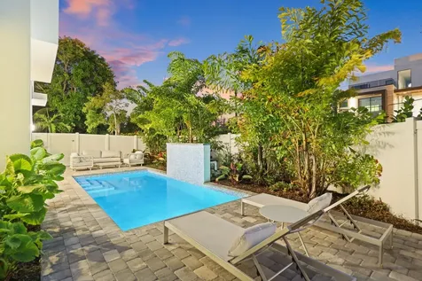201 Se 4th Avenue Delray Beach FL 33483