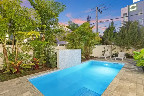 201 Se 4th Avenue Delray Beach FL 33483