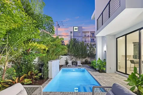 201 Se 4th Avenue Delray Beach FL 33483