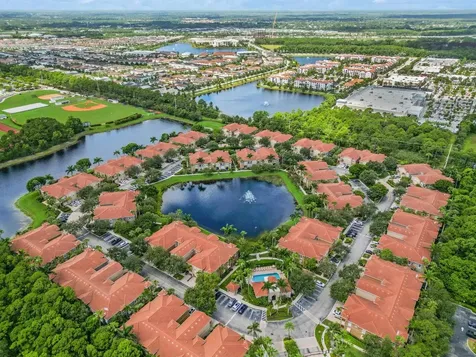 4870 Bonsai Circle Palm Beach Gardens FL 33418