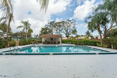 3402 E Gardens East Drive Palm Beach Gardens FL 33410