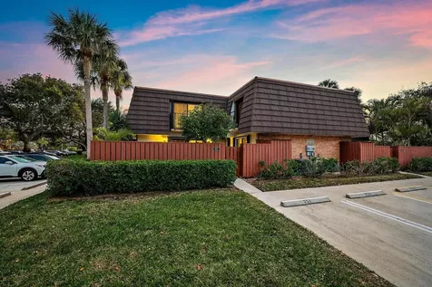 1622 16th Court Jupiter FL 33477