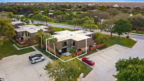 1622 16th Court Jupiter FL 33477