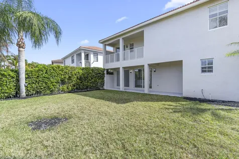 10557 Galleria Street Wellington FL 33414