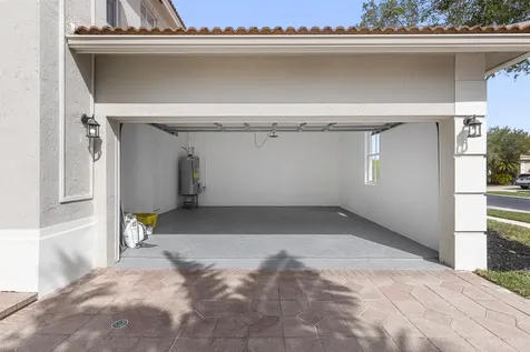 10557 Galleria Street Wellington FL 33414