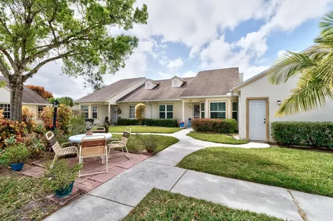 1828 Aynsley Way Vero Beach FL 32966