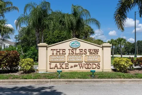 1828 Aynsley Way Vero Beach FL 32966