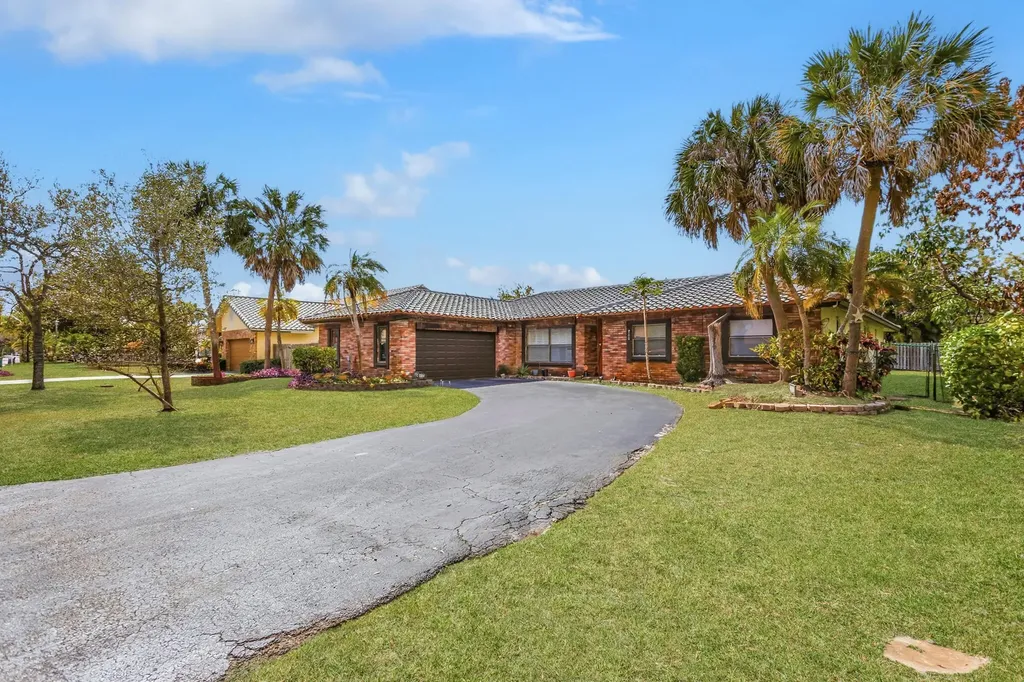 1280 Nw 114th Avenue Coral Springs FL 33071