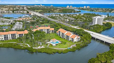 1000 N Us Highway One Jupiter FL 33477
