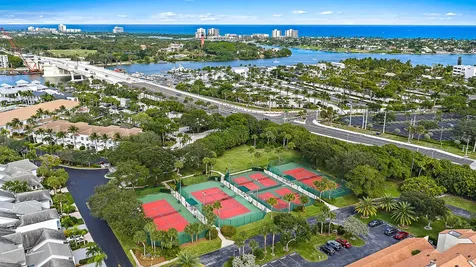 1000 N Us Highway One Jupiter FL 33477