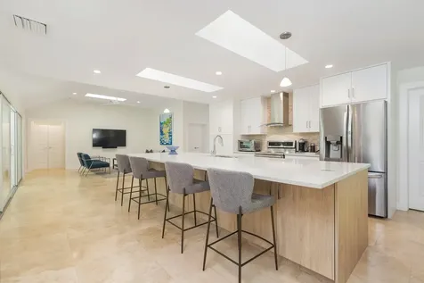 1386 S Atlantic Drive Lantana FL 33462
