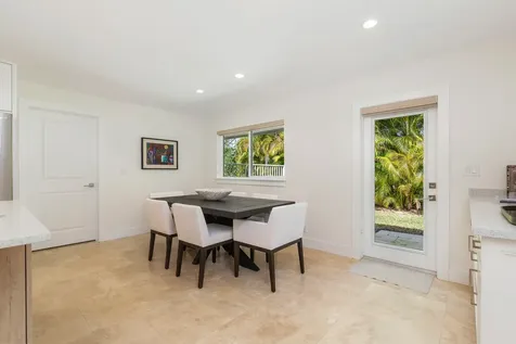 1386 S Atlantic Drive Lantana FL 33462