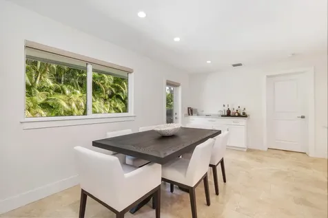 1386 S Atlantic Drive Lantana FL 33462
