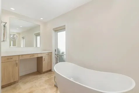 1386 S Atlantic Drive Lantana FL 33462