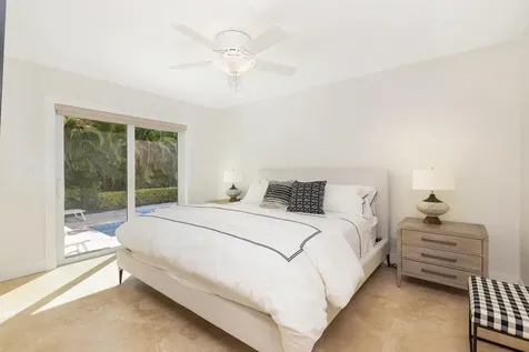 1386 S Atlantic Drive Lantana FL 33462