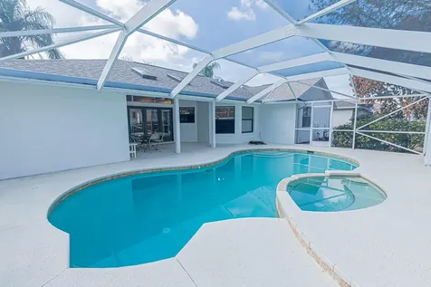 6935 Nw Hershy Circle Port Saint Lucie FL 34983