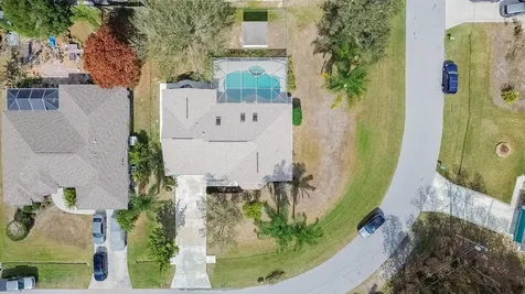 6935 Nw Hershy Circle Port Saint Lucie FL 34983