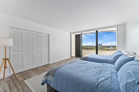 4000 N Ocean Drive Singer Island FL 33404