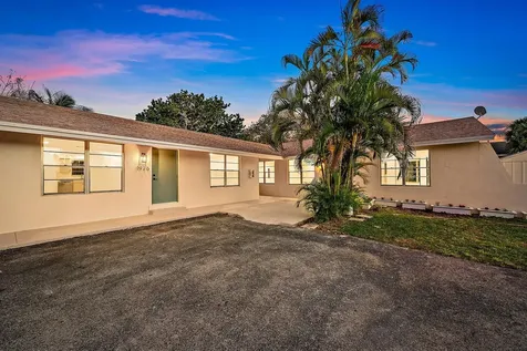 1928 Service Road North Palm Beach FL 33408