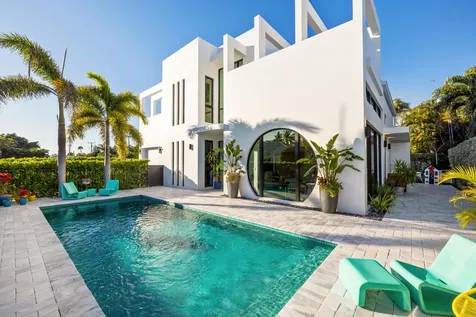 21 Hersey Drive Ocean Ridge FL 33435
